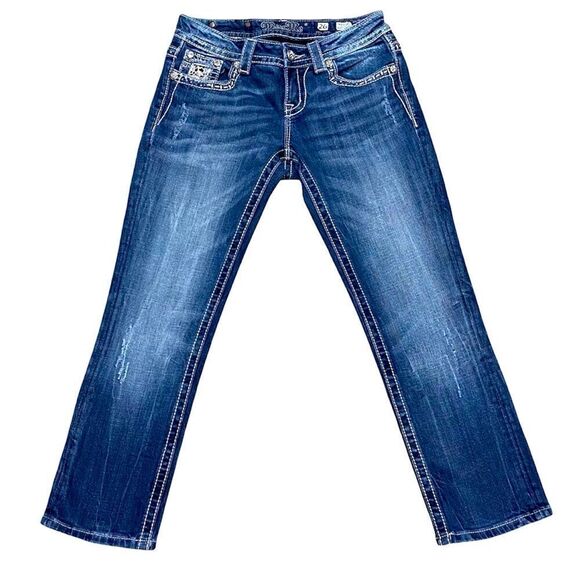 Miss Me Low Rise Distressed Stretch Capri Jeans Size 26x25 - Picture 2 of 11